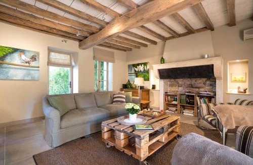 Levernois House | Le Clos du Verger