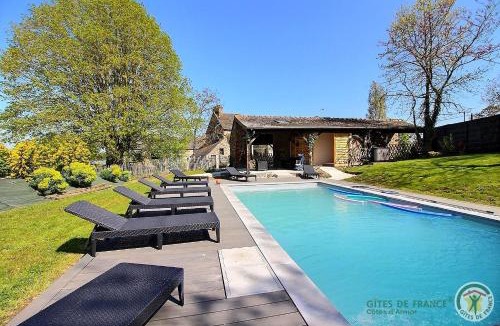 Ploubalay House | Le clos saint cadreuc