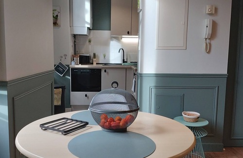 Villefranche-de-Rouergue Apartment | Le Cocoon Saint-Georges *: historic charm in the heart of a medieval bastide town