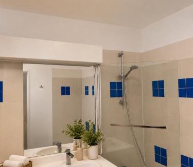 Riquet Stalingrad Apartment | Le Cocon des Buttes - Votre 2 chambres aux portes de Montmartre