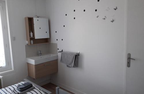 Savigny-Levescault Hotel | Le Corto