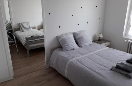 Savigny-Levescault Hotel | Le Corto