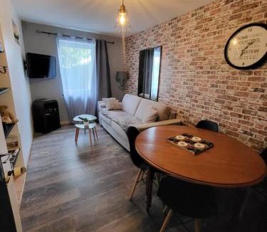 Yvre-l'Eveque House | Le Cosy de la Fanière