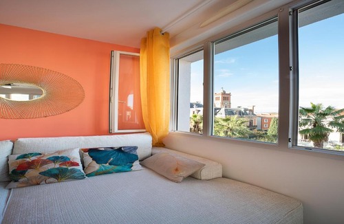 La Gare Apartment | Le Cosy Perpignan Centre, fully air conditioned apartment , 2 rooms, 2 bathrooms, free WIFI, free parking, lift, central