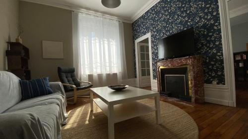 Le Creusot Apartment | le Creusot1