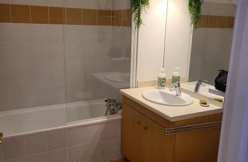 Aulus-les-Bains Apartment | "Le Desman" Confortable T2 à la montagne face aux thermes RANDO, CURE