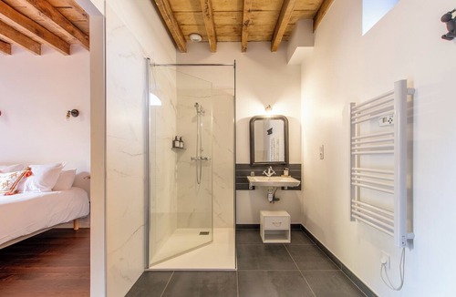 Sainte-Sabine-sur-Longeve House | LE DOMAINE DU PETIT TERTRE