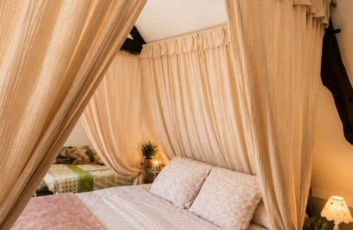 Cohiniac House | Le Domaine d Eden Un gîte cosy au cœur d un jardin luxuriant