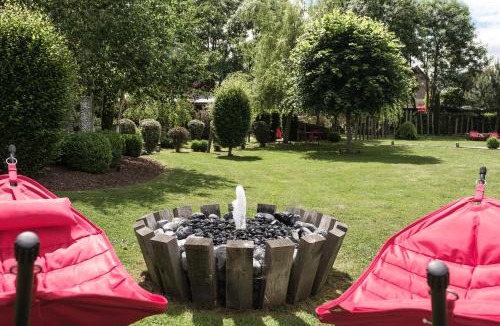 Jouey Hotel | Le Domaine des Prés Verts Suites & Chambres avec Jacuzzi Privatif