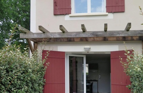 Barbaste House | Le Domaine du Golf d'Albret by Interhome