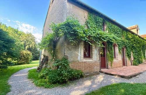 Sainte-Sabine-sur-Longeve House | Le Domaine du Petit Tertre