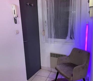 Bourgogne Apartment | Le Duplex coeur de ville rue de bourgogne