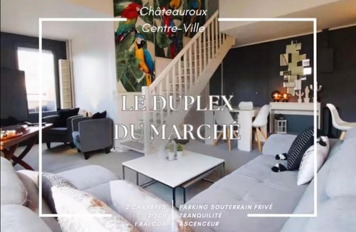 Chateauroux Apartment | Le Duplex du Marche-centre-parking prive-balcon