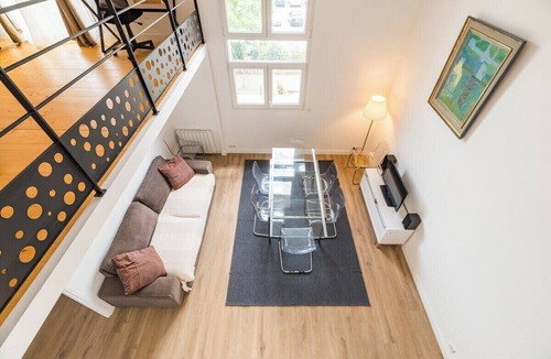 Paimpol Apartment | Le Duplex du Port: Parking, Paimpol Center
