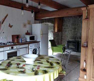 Saint-Jeures Villa | Le fourezon