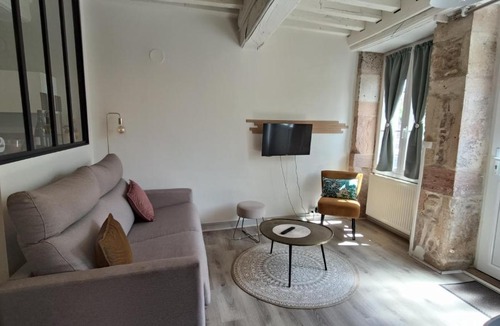 Givry House | Le gîte de Varanges