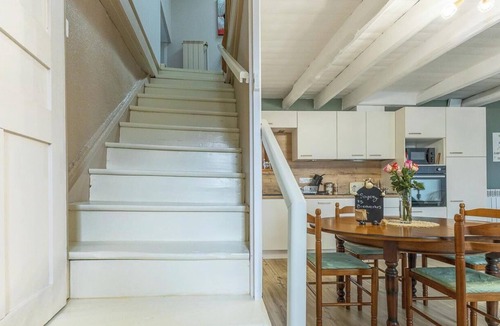 Apchat House | Le gîte des Bernadettes