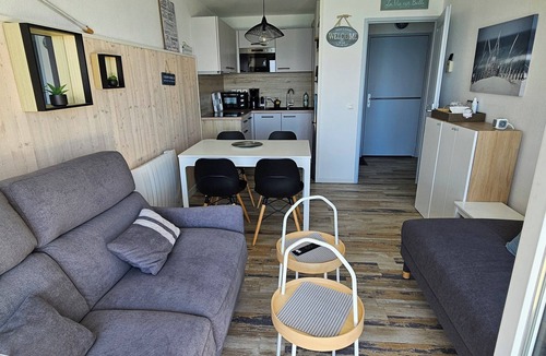 Crozon Apartment | LE GIUNTA 3* apartment with direct access to the beach Free WiFi