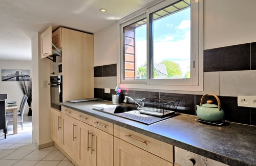 Besne House | Le Graffi'Ty by Interhome