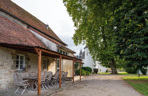 Souvigny House | Le grand gîte du domaine d'Embourg