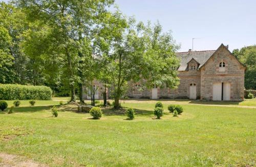 Tredarzec House | Le Grand Logis