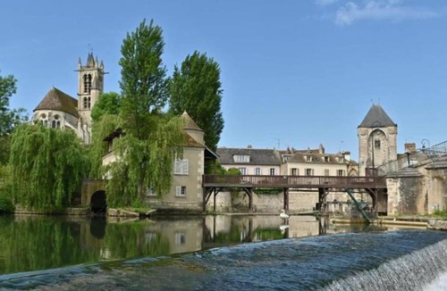 Veneux-les-Sablons Apartment | Le grand morétain