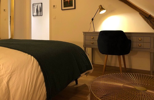 Chateauroux Apartment | Le Grenier d’Anatole - Apt cosy et climatisé