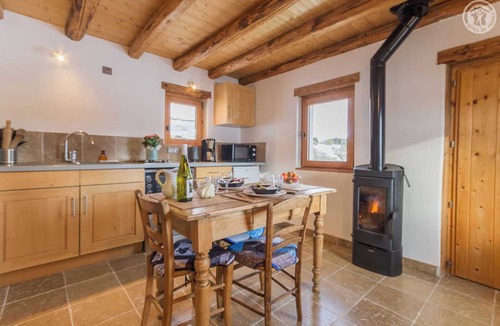 Entremont-le-Vieux House | LE GRENIER DE PIERRE