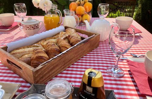 Pontorson Bed & Breakfast | Le Grenier du Jardin
