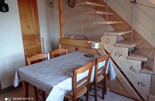 Bief-des-Maisons House | Le Grenier