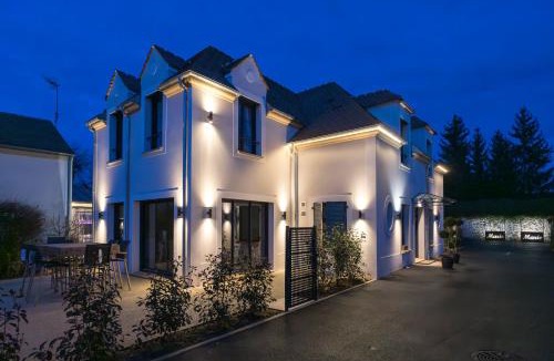 Germigny-l'Eveque Villa | Le Jardin de Marie - Disney 30 min - Clim & Wifi