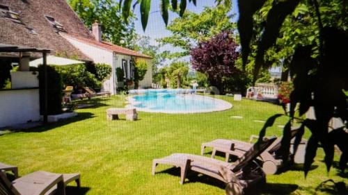 Chivres House | Le Jardin Suspendu