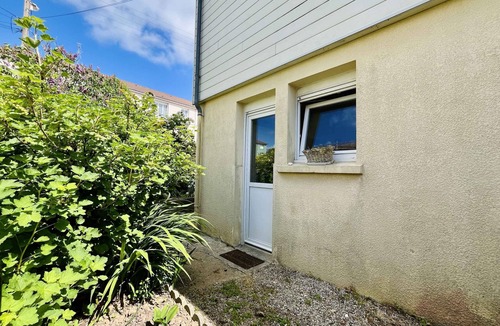 Carentan Apartment | Le Lilas des Marais - Apartment Near the Town Center