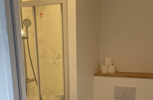 Hennebont Apartment | Le Manoir 1 ★ Studio ★ RDC ★ Lumineux