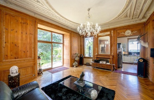 Saint-Brieuc House | Le Manoir - Cinéma, Jacuzzi, Piscine & Sauna