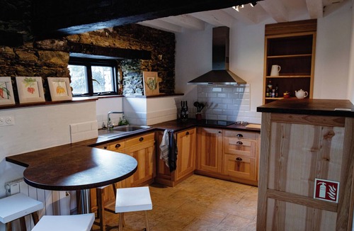 Bourg-dIre House | Le Manoir de la Vieille Douve