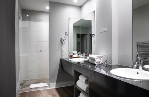 Yvre-l'Eveque Hotel | Le Mans Country Club