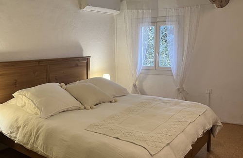 Elne House | Le Mas Calmettes: Charming Catalan farmhouse located 3 km from the sea