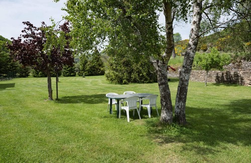 Le Bleymard House | "Le Mas d'Hillaire" 2 people in Saint Jean du Bleymard