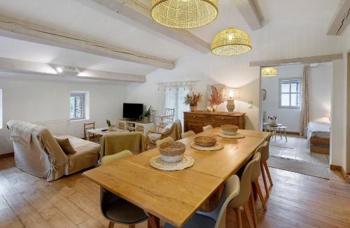 Saumane House | Le Mas de la Rode