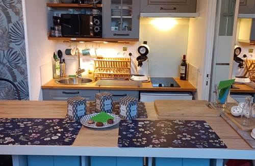 Montargis Apartment | Le Mini Loft * La Suite, Montargis.