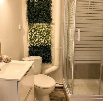 Montbrison Apartment | Le Minimaliste Chic