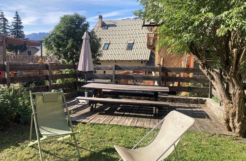 Monetier-les-Bains House | Le Monetier Les Bains: House/Villa - MONETIER LES BAINS