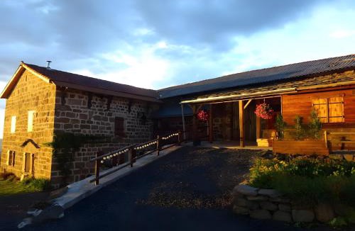 Lafarre Bed & Breakfast | Le Mont De La Source
