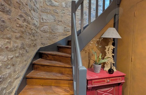 Saint-Antonin Noble Val Apartment | lE mOUTON nOIR