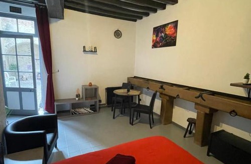 Joigny Apartment | Le Mustang Internet Fibre Netflix