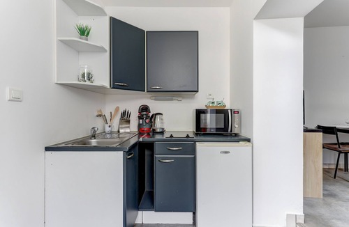 Neris-les-Bains Apartment | Le Nid Bourbonnais - Proche de Montluçon