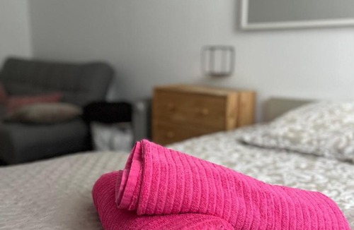 Nuits-Saint-Georges Apartment | le nid de Mymy