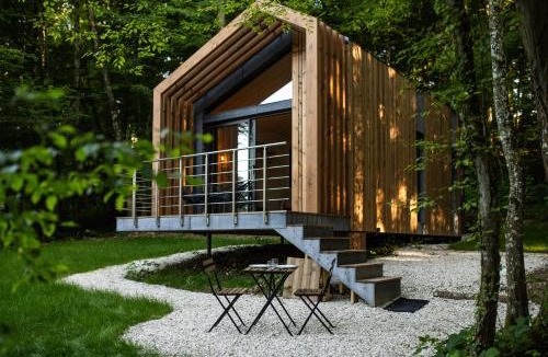 Saint-Hilaire-les-Andresis Ski Chalet | Le Nid d'Andrésis
