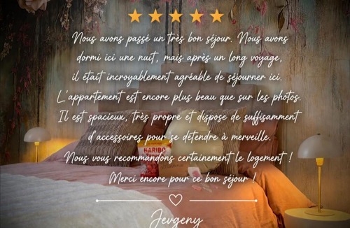 Saint-Eulien Apartment | Le Nid Poudré - Suite romantique baignoire îlot